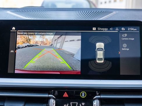 Used 2019 BMW 330i xDrive Sedan w/ Convenience Package image 19