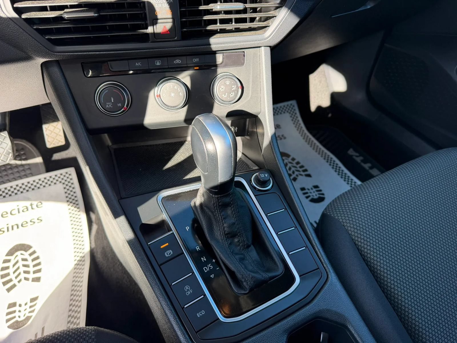 Used 2019 Volkswagen Jetta S w/ Driver Assistance Package FWD image 17