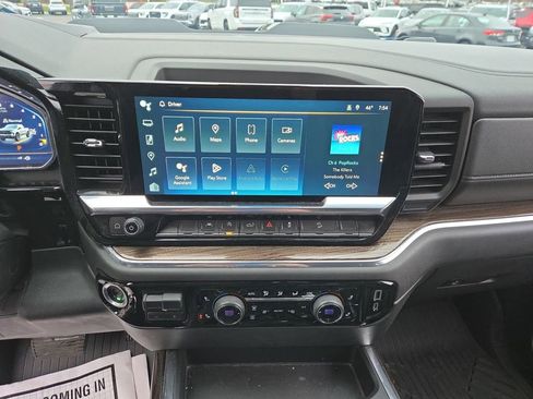 Used 2022 Chevrolet Silverado 1500 LT Trail Boss image 14