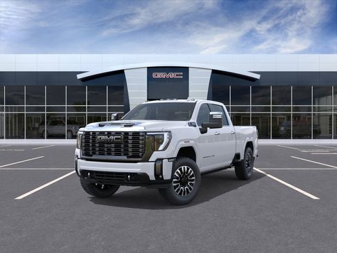 New 2026 GMC Sierra 2500 Denali Ultimate w/ LPO, Black Badging Package image 32