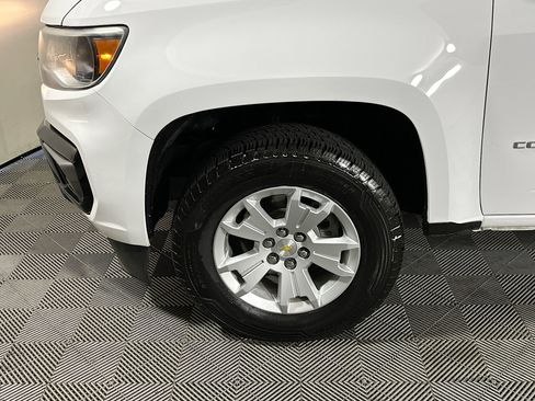 Used 2022 Chevrolet Colorado LT w/ Fleet Safety Package image 11