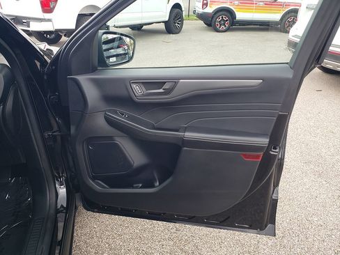 Certified 2023 Ford Escape Active AWD/4WD image 20