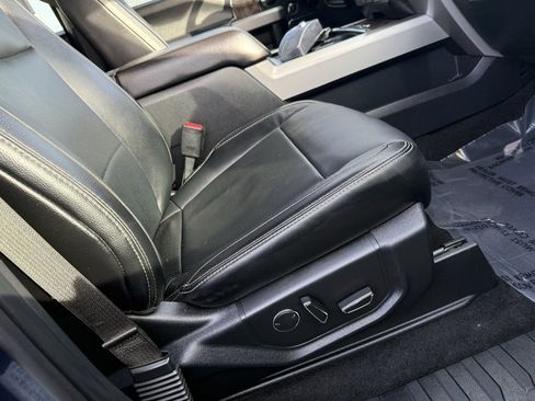 Used 2017 Ford F350 Lariat w/ Lariat Ultimate Package image 6