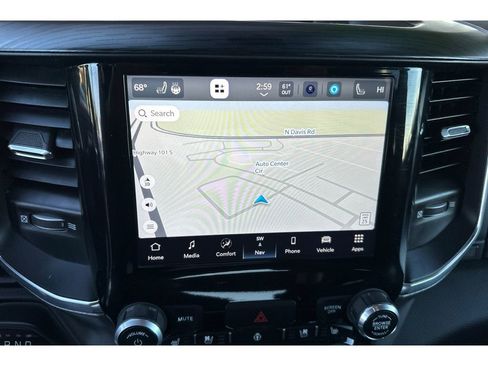 Used 2024 RAM 1500 Laramie image 21