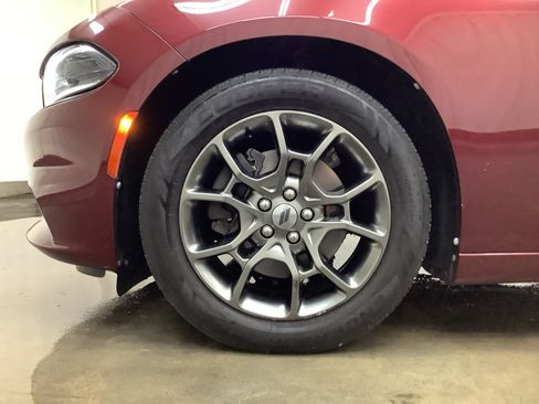 Used 2017 Dodge Charger SXT w/ AWD Plus Group image 26