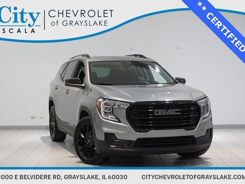 Certified 2024 GMC Terrain SLE w/ Driver Convenience Package image 1