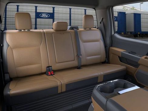 New 2026 Ford F250 Lariat w/ FX4 Off-Road Package image 11
