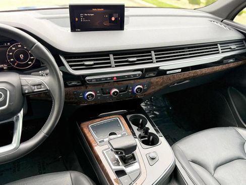 Used 2017 Audi Q7 3.0T Premium Plus image 19