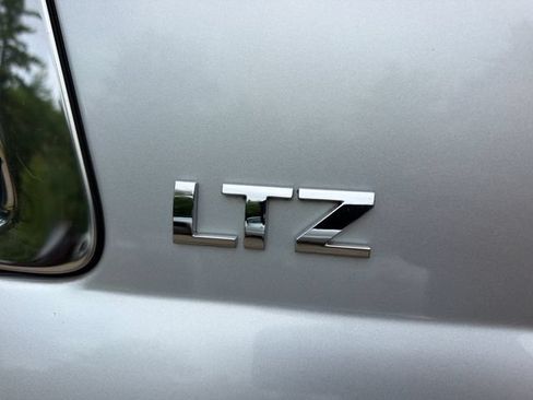 Used 2015 Chevrolet Tahoe LTZ w/ Max Trailering Package AWD/4WD image 10