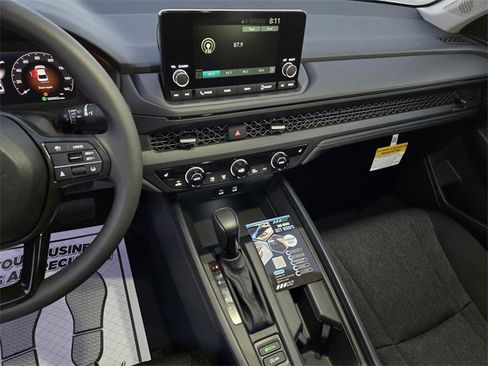New 2025 Honda Accord SE image 19