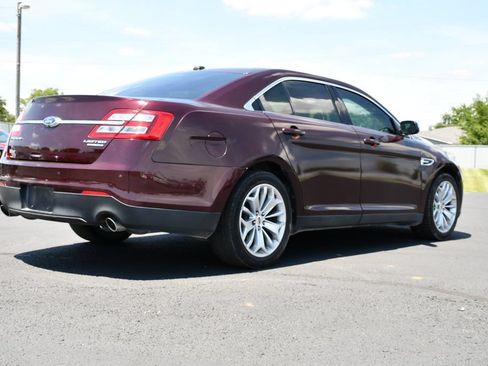 Used 2019 Ford Taurus Limited FWD image 7