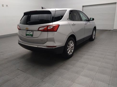 Used 2021 Chevrolet Equinox LT image 9