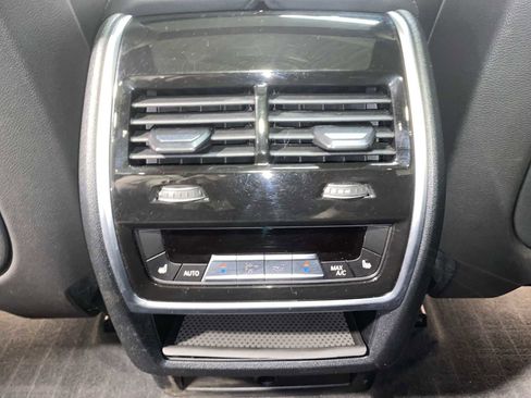 Used 2023 BMW X5 xDrive40i w/ Executive Package AWD/4WD image 25
