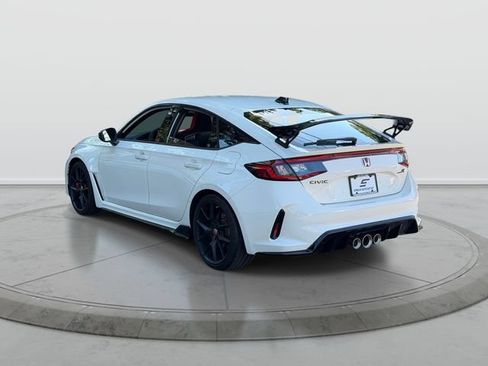 Used 2023 Honda Civic Type R image 4