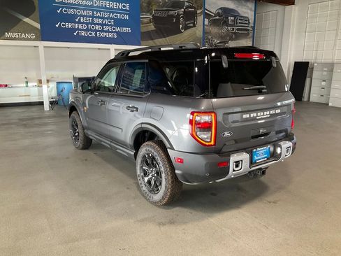 New 2026 Ford Bronco Sport Badlands w/ Sasquatch Badlands Package AWD/4WD image 2