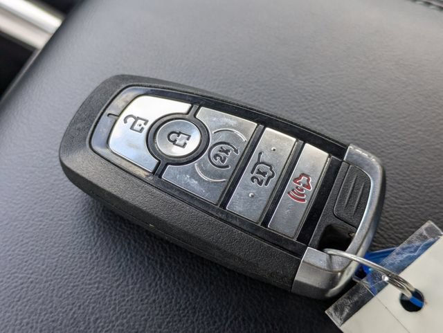 Used 2023 Ford Explorer XLT w/ Equipment Group 202A AWD/4WD image 36