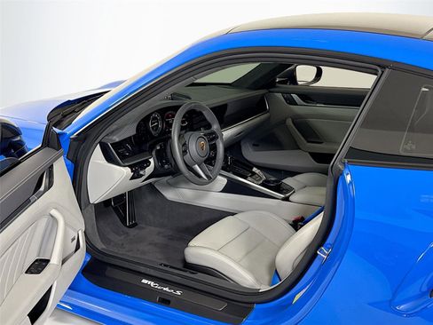 Used 2022 Porsche 911 Turbo S image 12