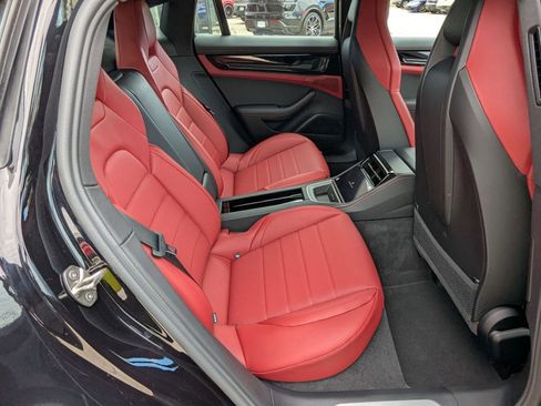 New 2026 Porsche Panamera 4 image 24