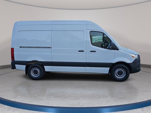 New 2026 Mercedes-Benz Sprinter 2500 image 4