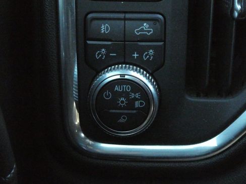 Used 2020 GMC Sierra 1500 SLT w/ SLT Premium Plus Package image 15