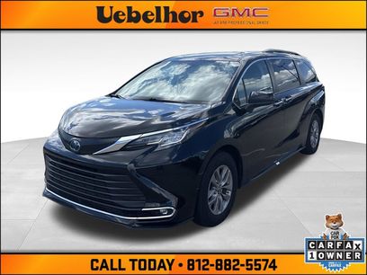 Used 2022 Toyota Sienna XLE w/ XLE Plus Package
