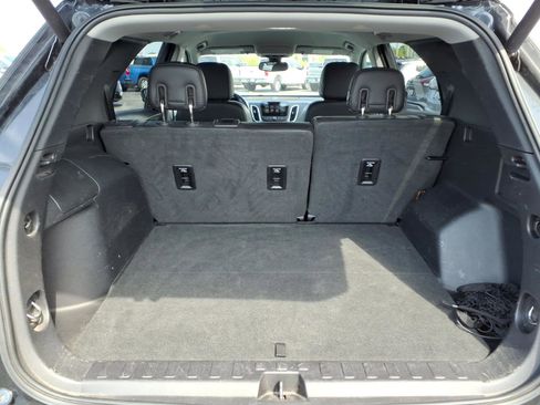 Used 2018 Chevrolet Equinox Premier FWD image 27