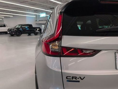 Used 2026 Honda CR-V Sport-L image 32