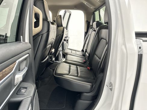 Used 2020 RAM 1500 Laramie AWD/4WD image 22
