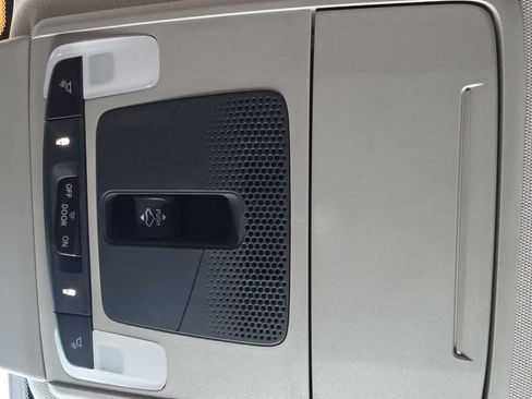 Used 2023 Honda Civic Touring image 28