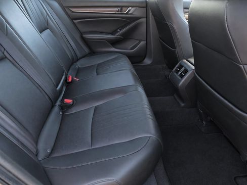 Used 2019 Honda Accord EX-L image 36