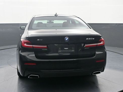 Used 2023 BMW 530e xDrive w/ Executive Package image 6
