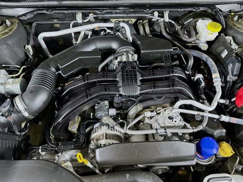 Used 2022 Subaru Outback Limited image 37