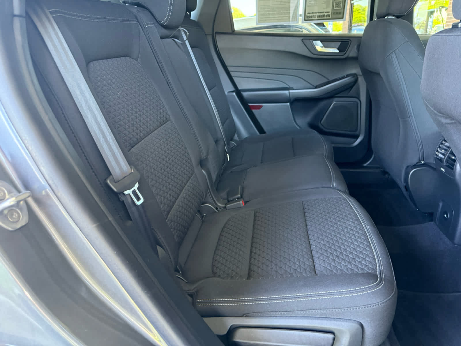 Used 2023 Ford Escape Active w/ Tech Pack #2 AWD/4WD image 7