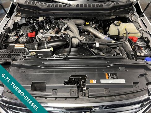 Used 2024 Ford F250 Lariat w/ Chrome Package image 26