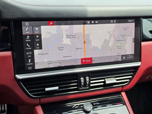 Certified 2021 Porsche Cayenne GTS AWD/4WD image 21