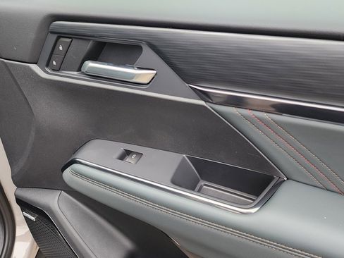 New 2026 GMC Acadia AT4 w/ Luxury Package image 41