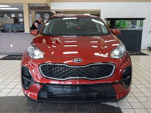 Used 2022 Kia Sportage LX image 18