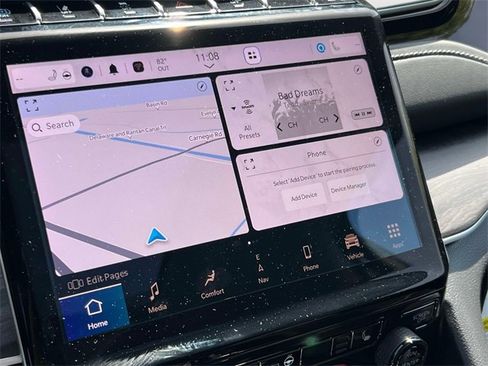 Used 2023 Jeep Grand Cherokee 4WD 4xe image 27