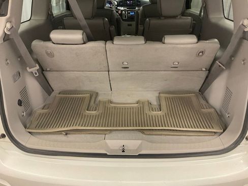 Used 2013 Nissan Quest SL FWD image 8