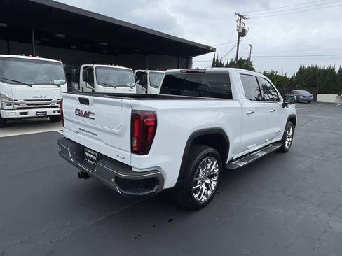 New 2026 GMC Sierra 1500 SLT w/ SLT Premium Package RWD image 5