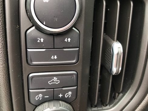 Used 2021 Chevrolet Silverado 2500 W/T w/ WT Convenience Package AWD/4WD image 36