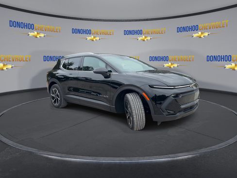 New 2026 Chevrolet Equinox EV LT image 5