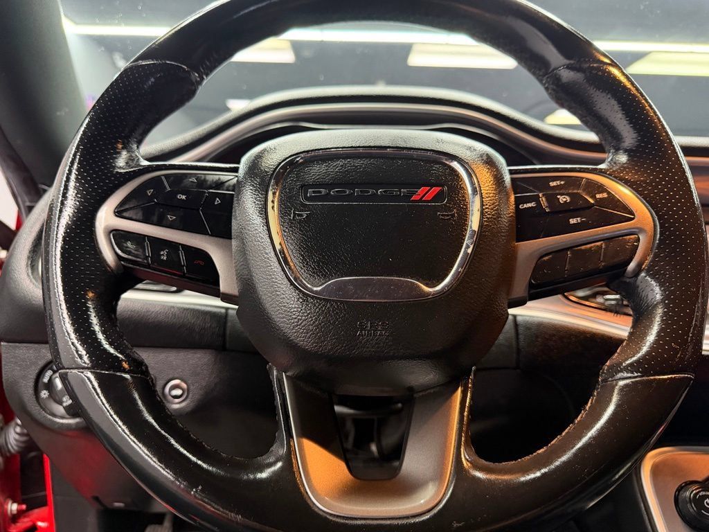 Used 2019 Dodge Challenger R/T RWD image 23
