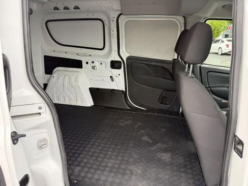 Used 2020 RAM ProMaster City Tradesman FWD image 12