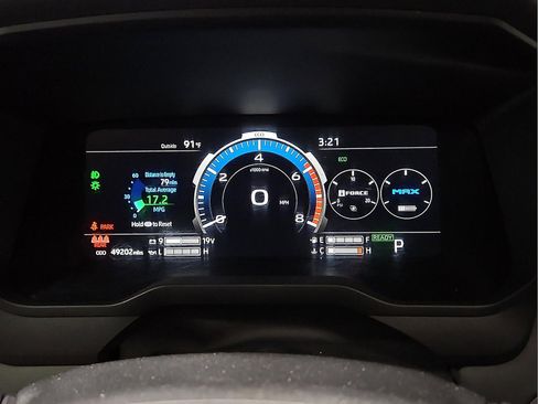 Used 2023 Toyota Tundra Platinum AWD/4WD image 16