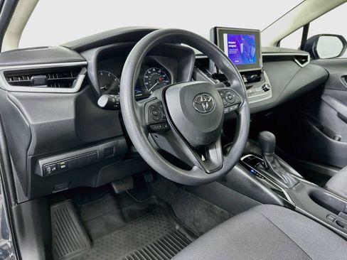 Used 2023 Toyota Corolla LE FWD image 10