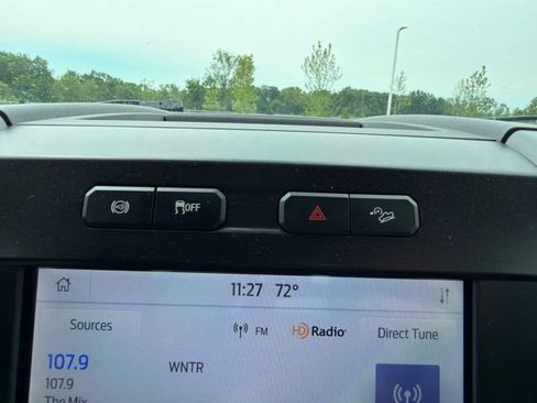 Used 2022 Ford F250 XLT w/ XLT Premium Package AWD/4WD image 29