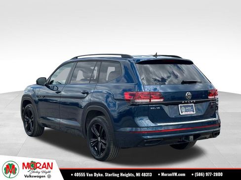 Used 2023 Volkswagen Atlas SEL R-Line AWD/4WD image 3