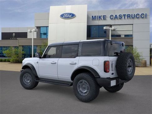 New 2025 Ford Bronco Outer Banks w/ Sasquatch Package image 4
