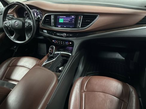 Used 2021 Buick Enclave Avenir w/ Avenir Technology Package image 12